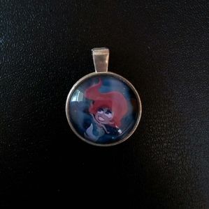 Glass Ariel pendant